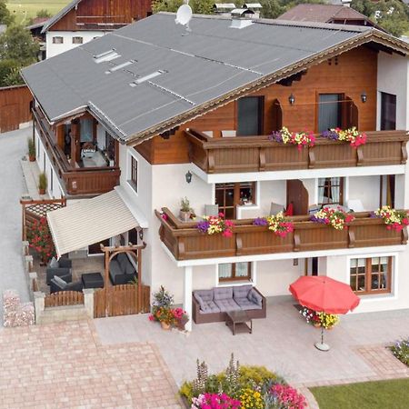 Haus Regina Aparthotel Strobl Exterior photo