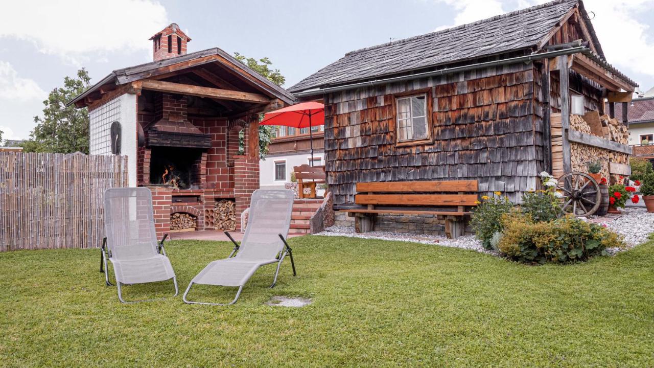 Haus Regina Aparthotel Strobl Exterior photo