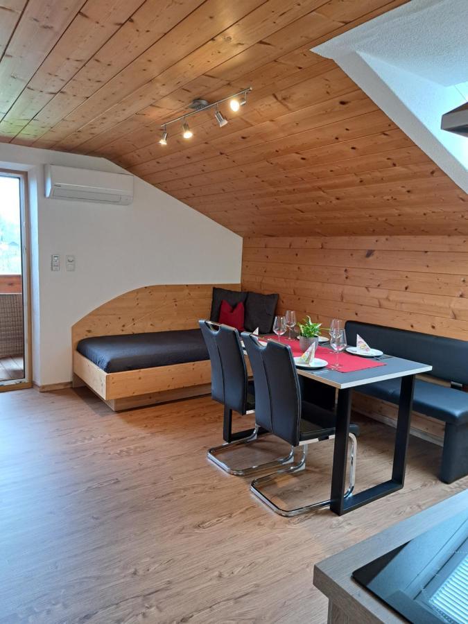Haus Regina Aparthotel Strobl Exterior photo