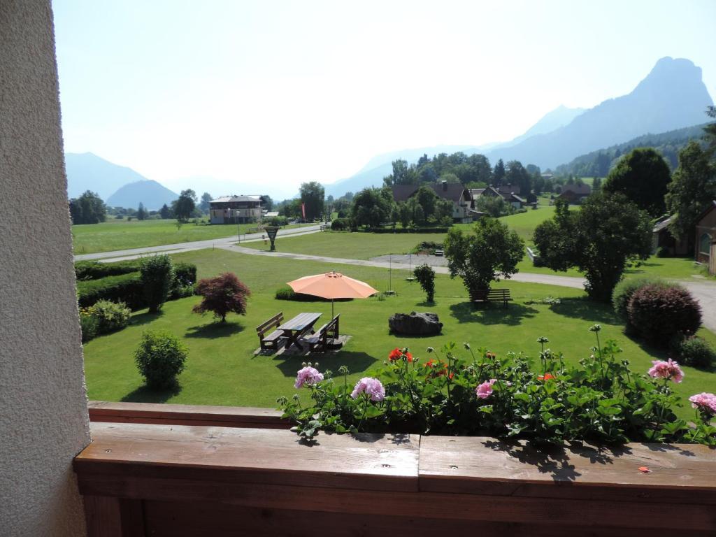 Haus Regina Aparthotel Strobl Exterior photo
