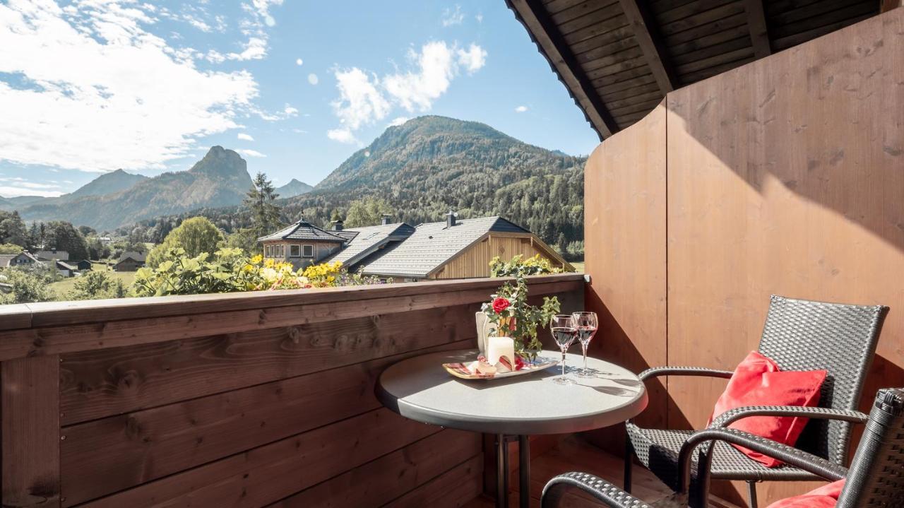 Haus Regina Aparthotel Strobl Exterior photo